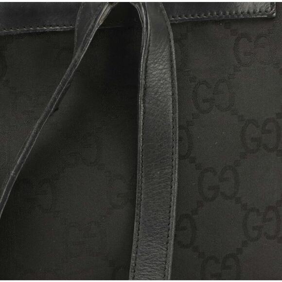 Gucci Piston Lock Backpack Purse in GG Nylon Canvas and Leather - Picture 8 of 9